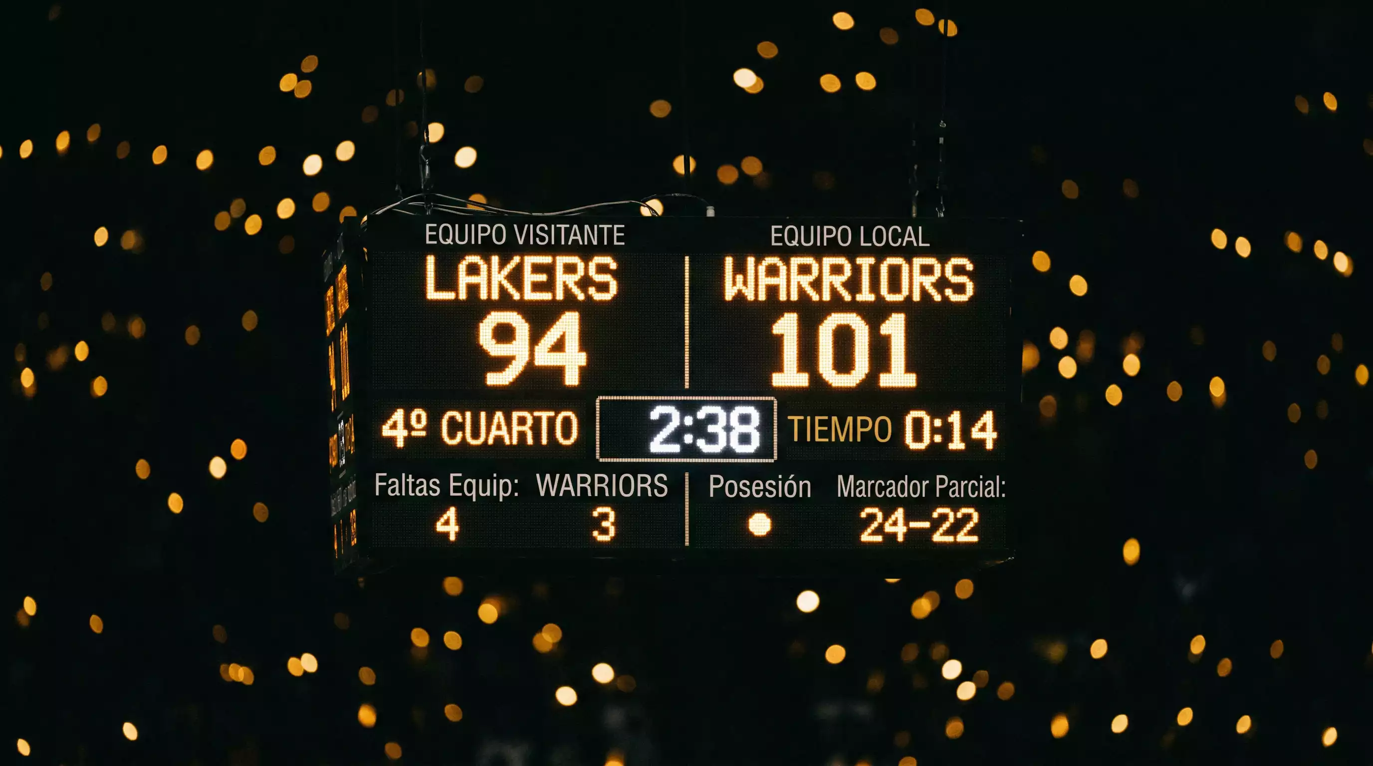 Cuotas de un partido NBA en formato decimal en la pantalla de un operador de apuestas